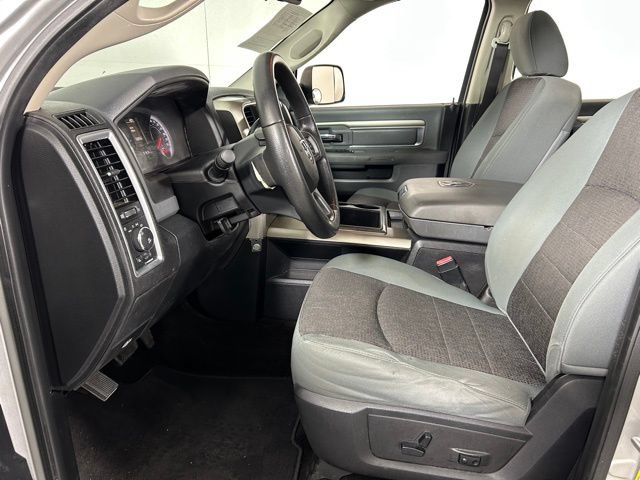 Used 2013 RAM 2500 SLT RWD image 26