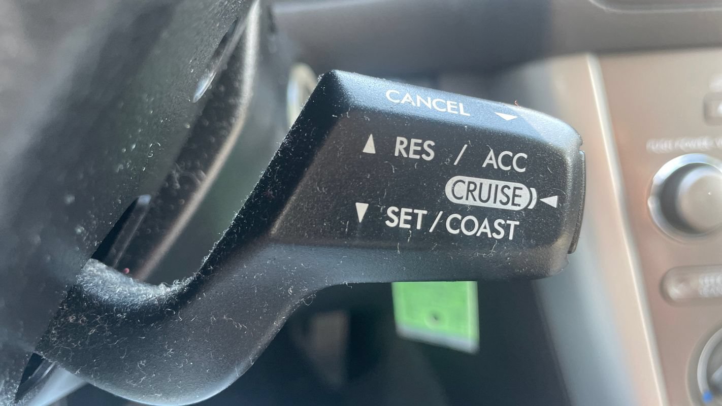 Used 2005 Subaru Outback 2.5i AWD/4WD image 15