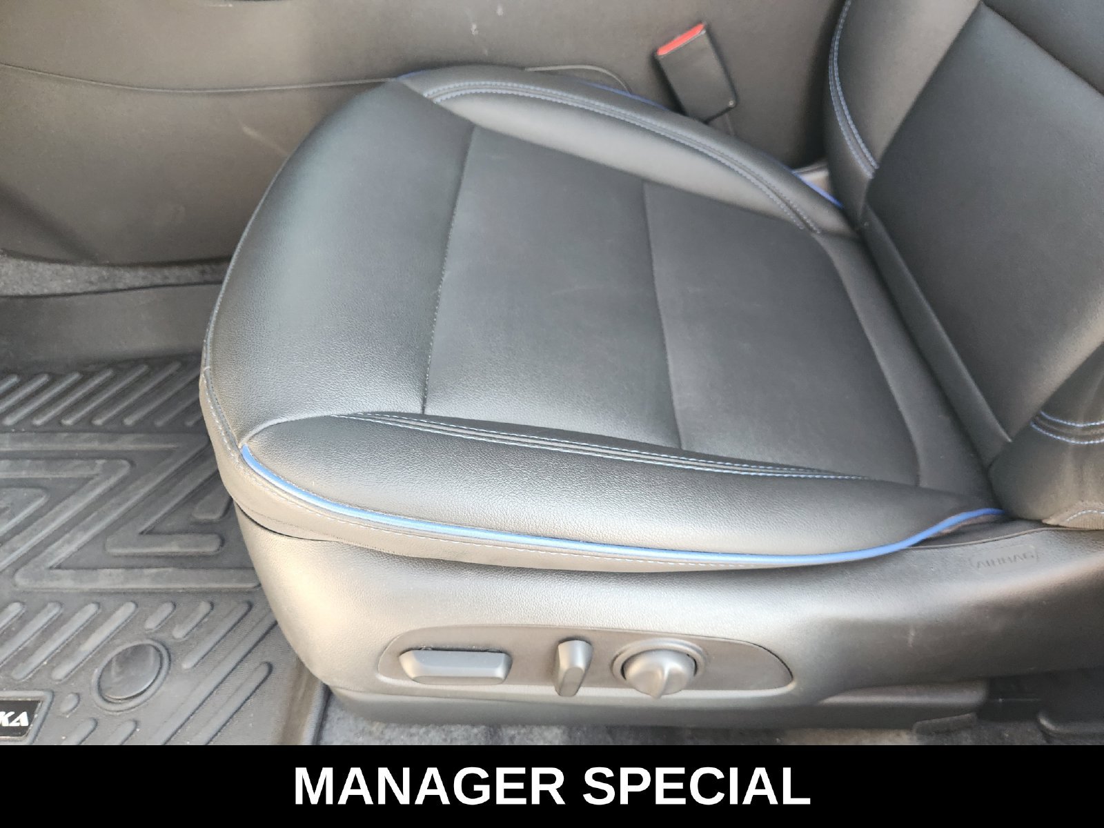 Certified 2025 Buick Envista Sport Touring w/ Convenience I Package FWD image 30