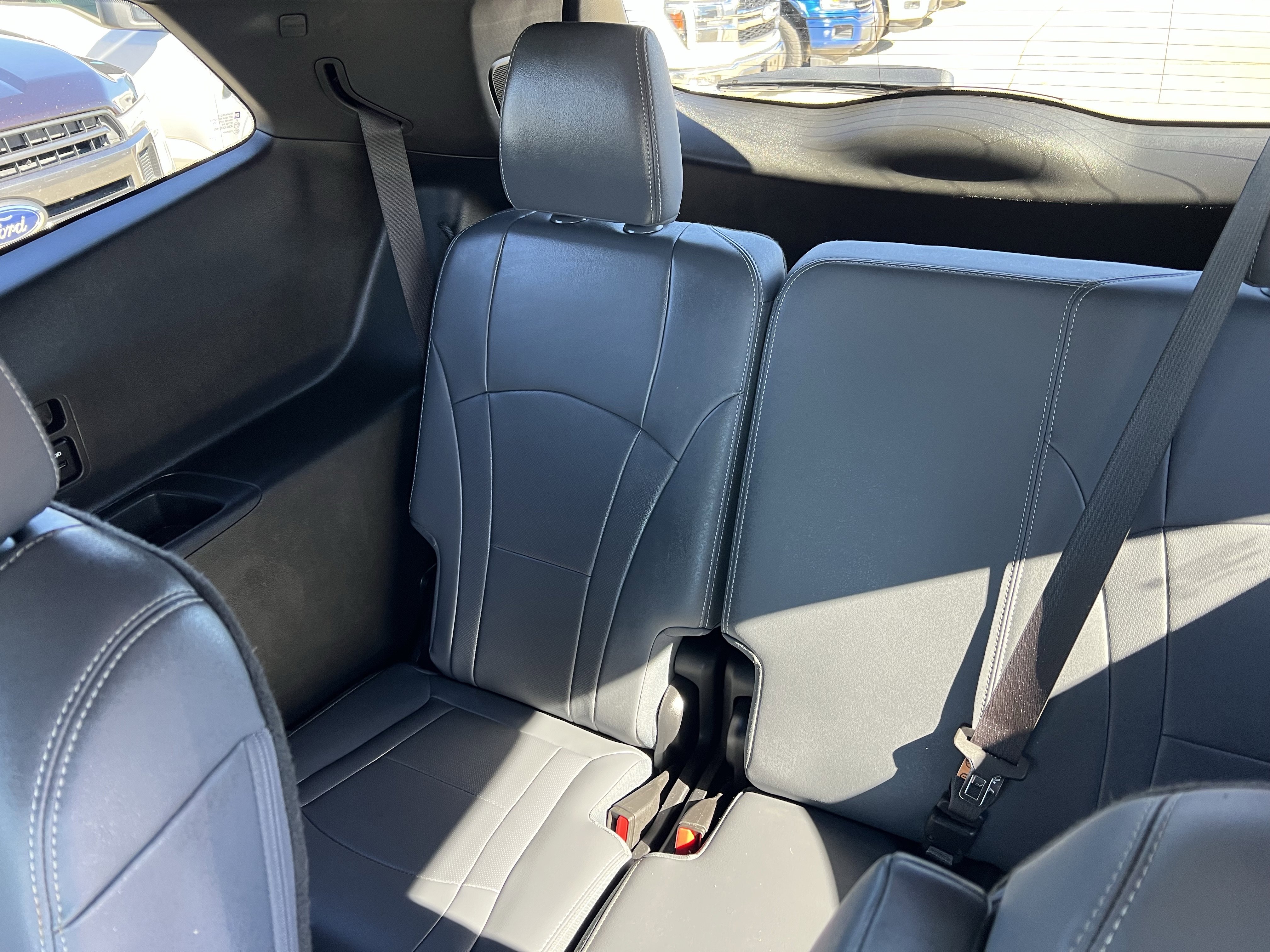 Used 2024 Buick Enclave Premium image 17