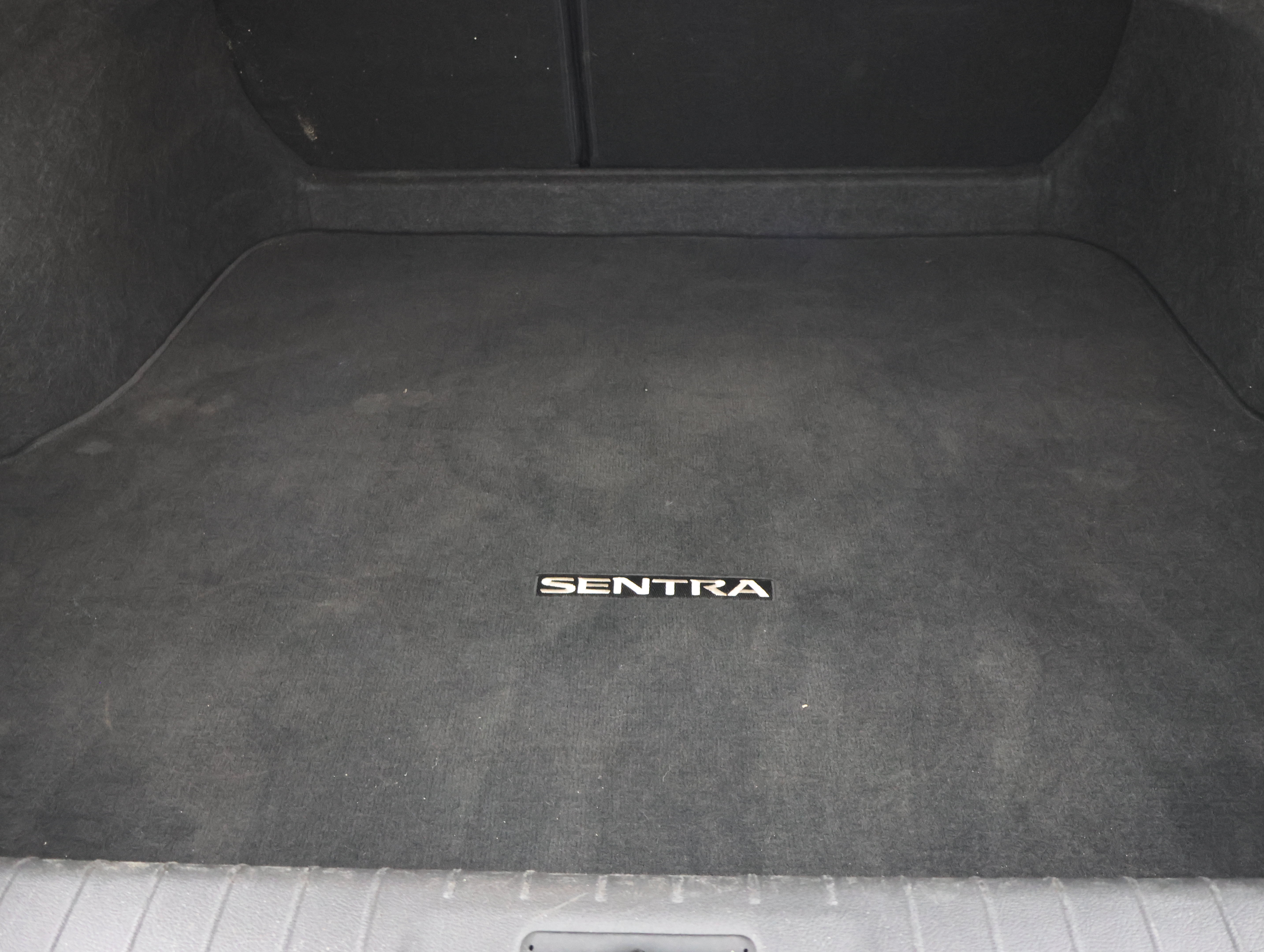 Used 2024 Nissan Sentra SV FWD image 27