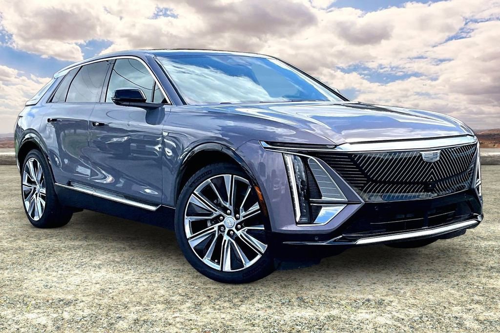 Used 2025 Cadillac Lyriq Luxury w/ LPO, Floor Liner Package