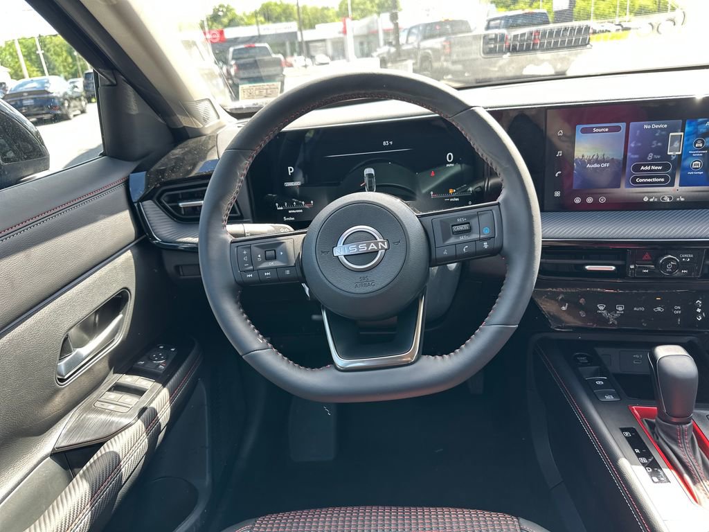 New 2026 Nissan Kicks SR AWD/4WD image 18