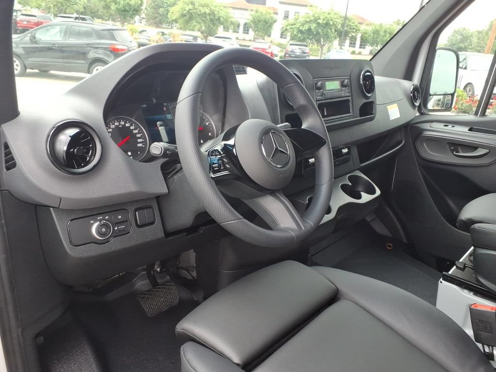 New 2026 Mercedes-Benz Sprinter 2500 image 16