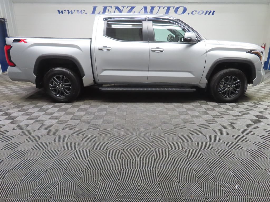 Used 2025 Toyota Tundra SR5 w/ SR5 Convenience Package AWD/4WD video 2