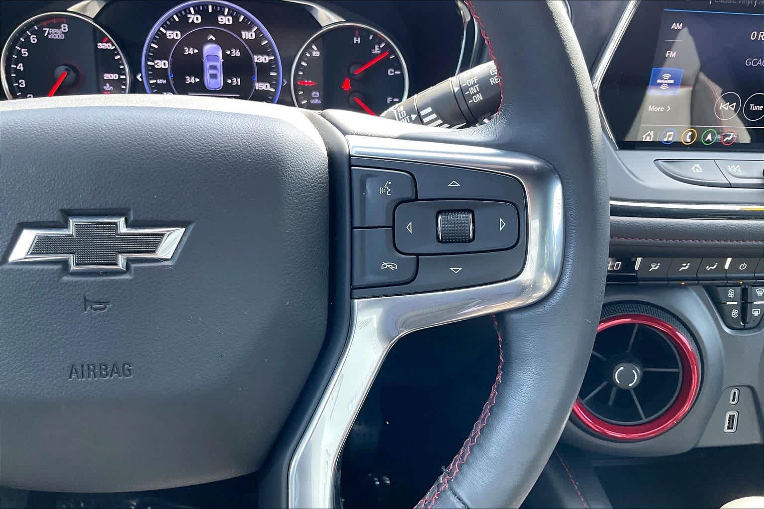 Used 2019 Chevrolet Blazer RS w/ Sun and Wheels Package FWD image 19