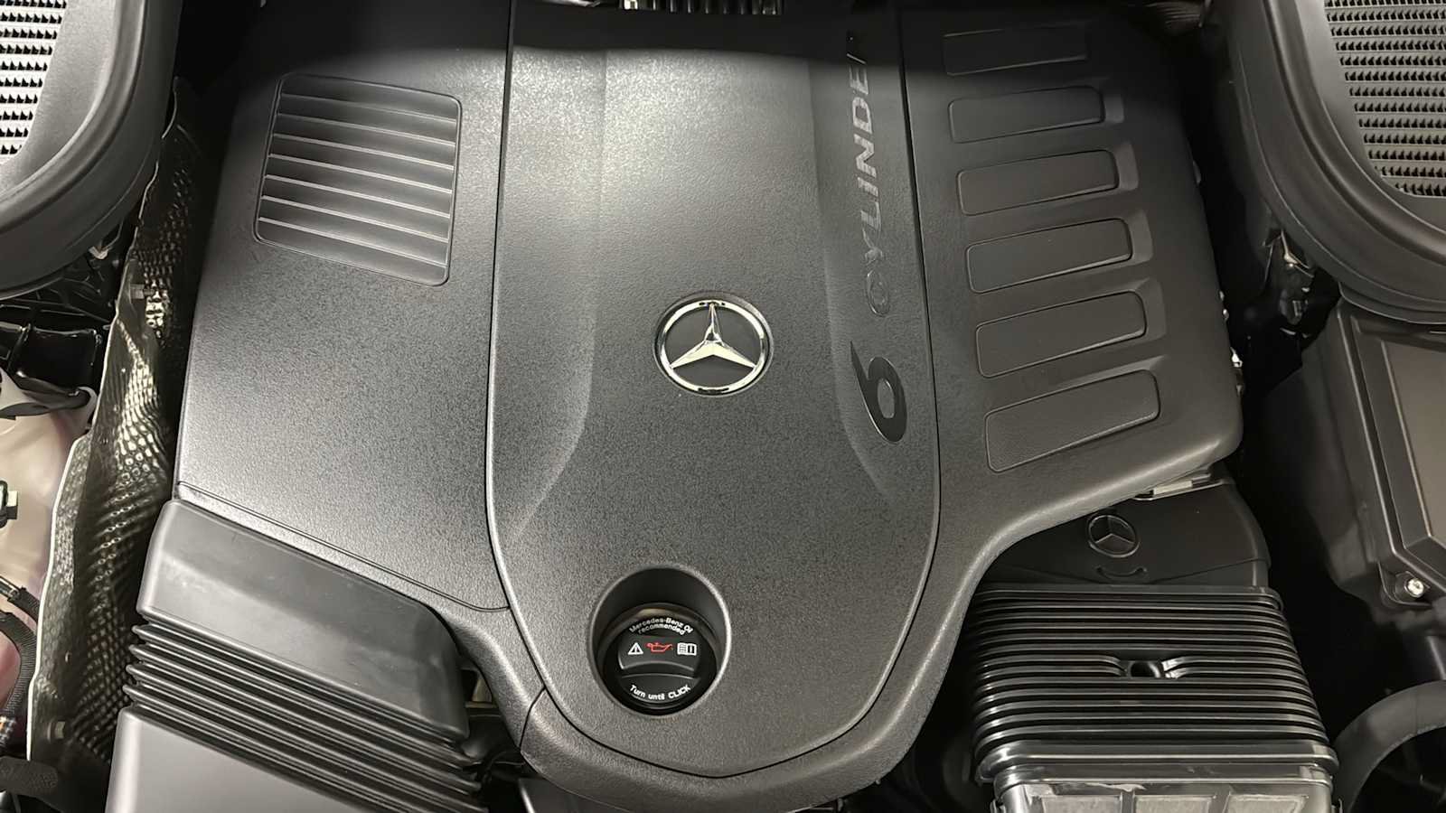 New 2026 Mercedes-Benz GLS 450 4MATIC image 12