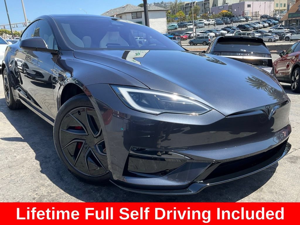 Used 2026 Tesla Model S Plaid AWD/4WD image 1