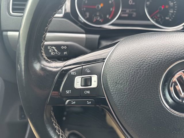 Used 2016 Volkswagen Jetta Sport w/ Lighting Package image 20