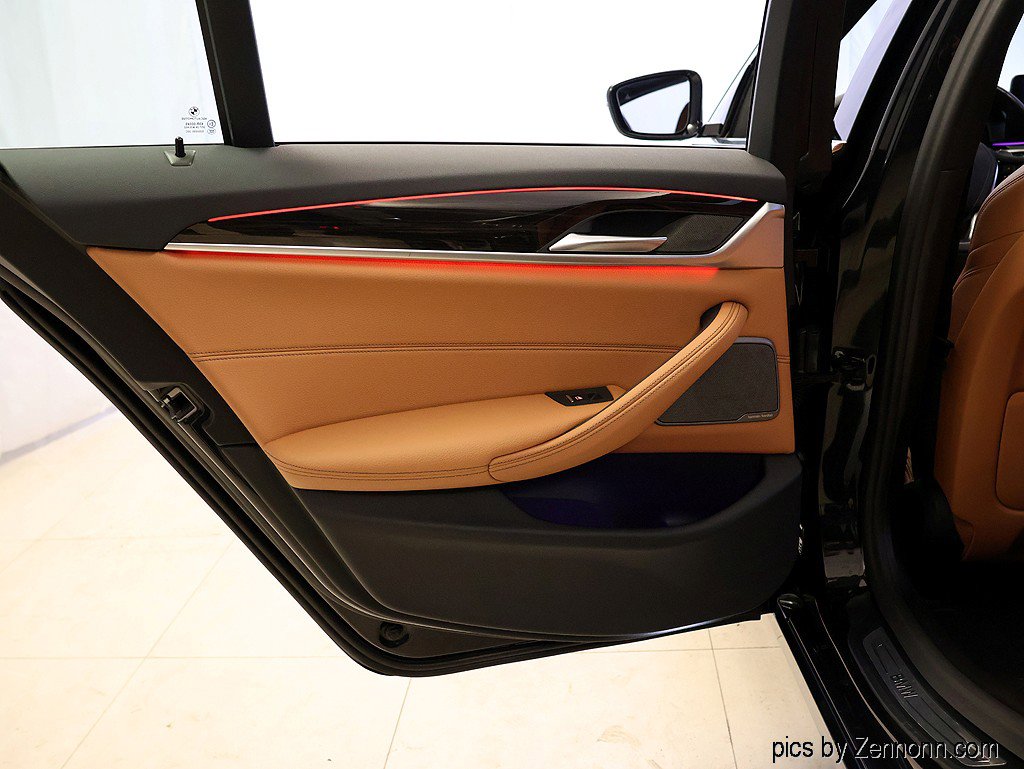 Certified 2023 BMW 540i xDrive w/ Premium Package image 28