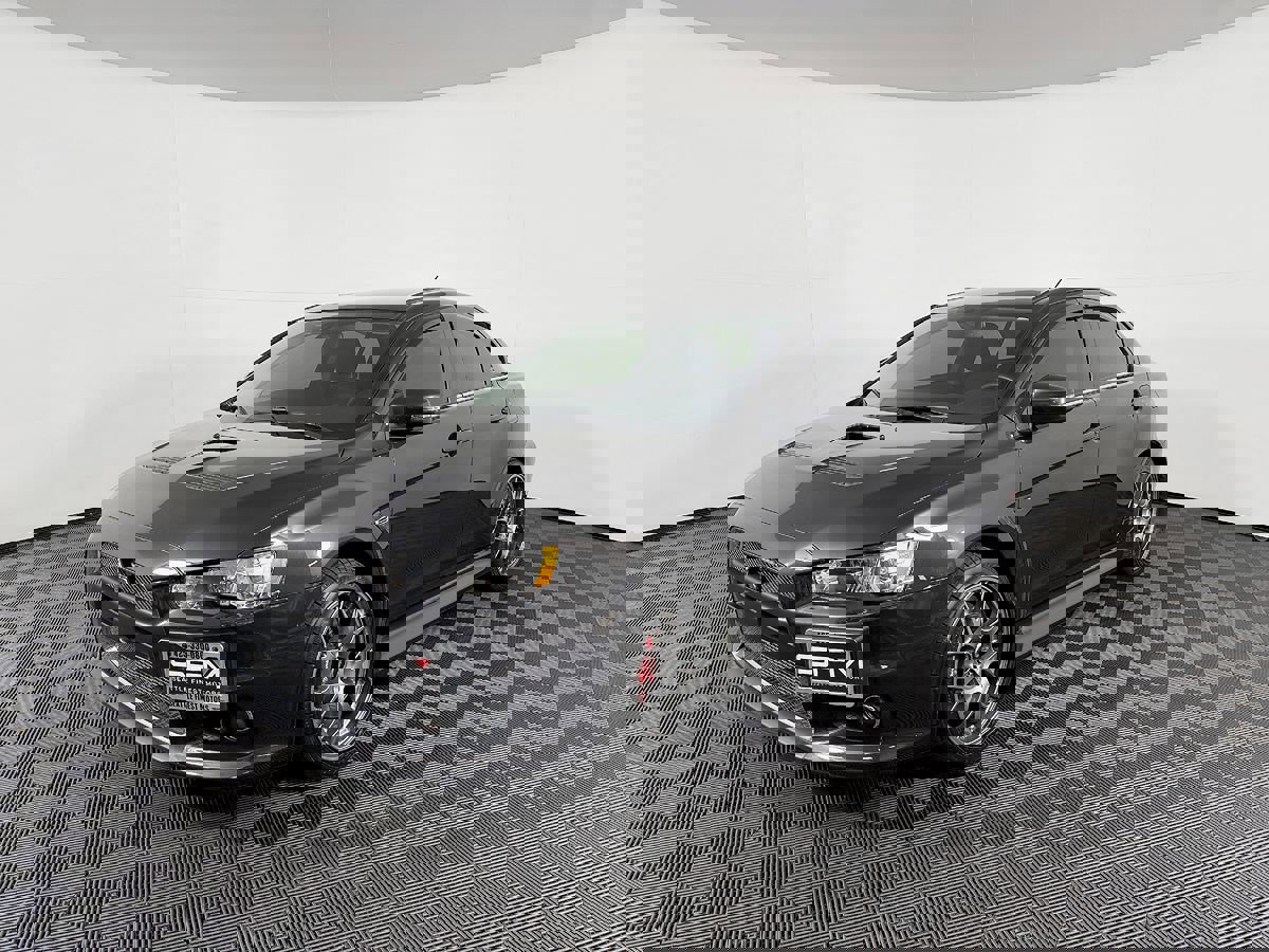 Used 2015 Mitsubishi Lancer Evolution MR image 2