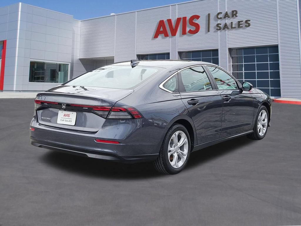Used 2025 Honda Accord LX image 6