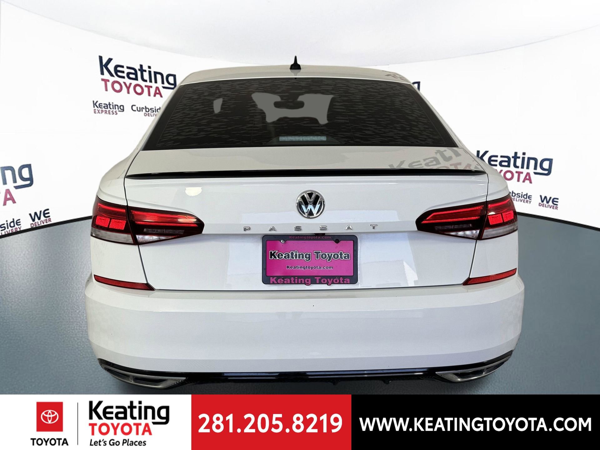 Used 2022 Volkswagen Passat 2.0T R-Line image 6