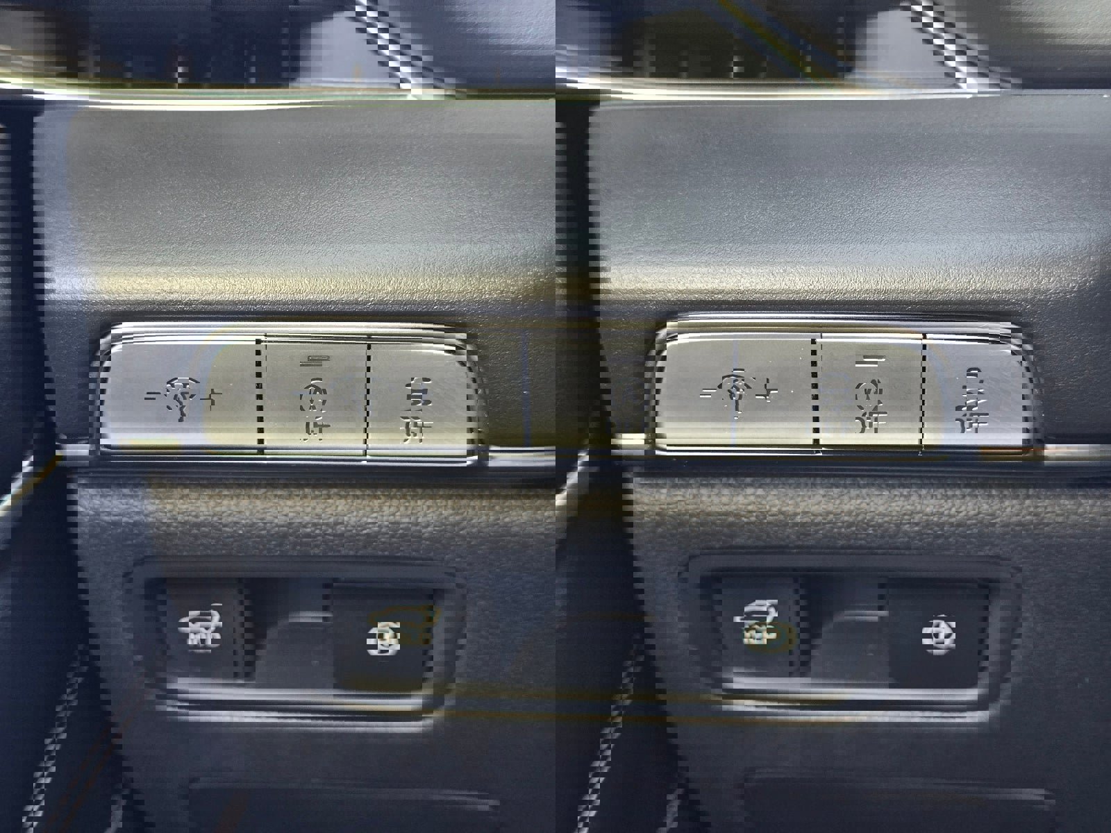 Used 2024 Genesis GV80 2.5T image 22