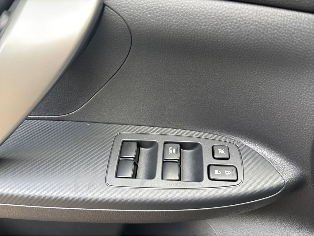 Used 2024 Mitsubishi Eclipse Cross SE AWD/4WD image 18