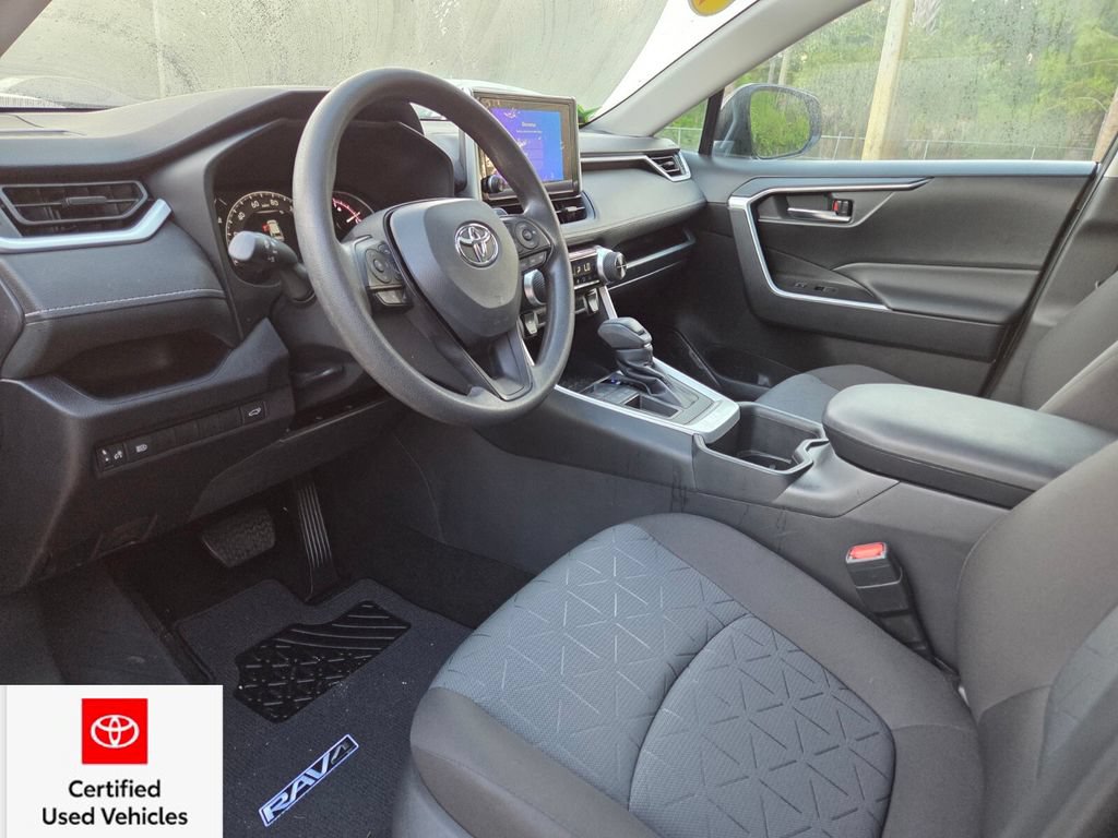 Certified 2025 Toyota RAV4 XLE w/ Convenience Package FWD image 26