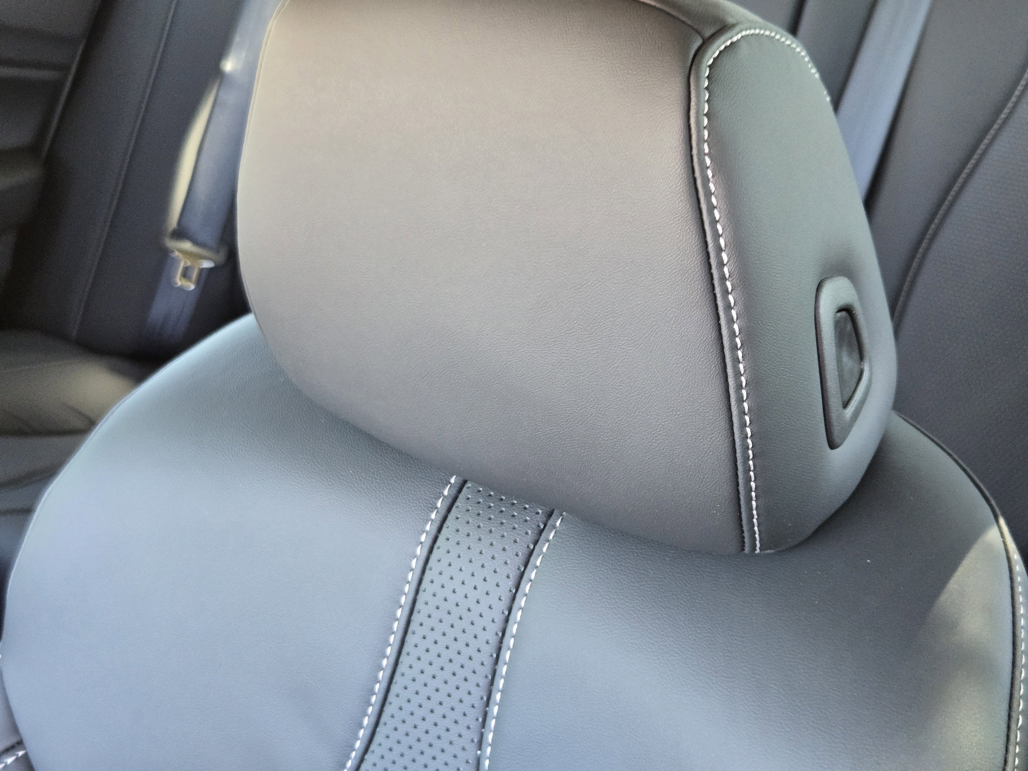 New 2025 Acura TLX w/ Technology Package image 17