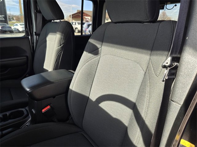 Used 2021 Jeep Wrangler Unlimited Sport image 14