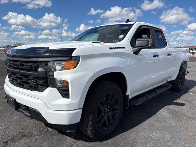 Certified 2025 Chevrolet Silverado 1500 Custom w/ Turbomax Blackout Package image 2