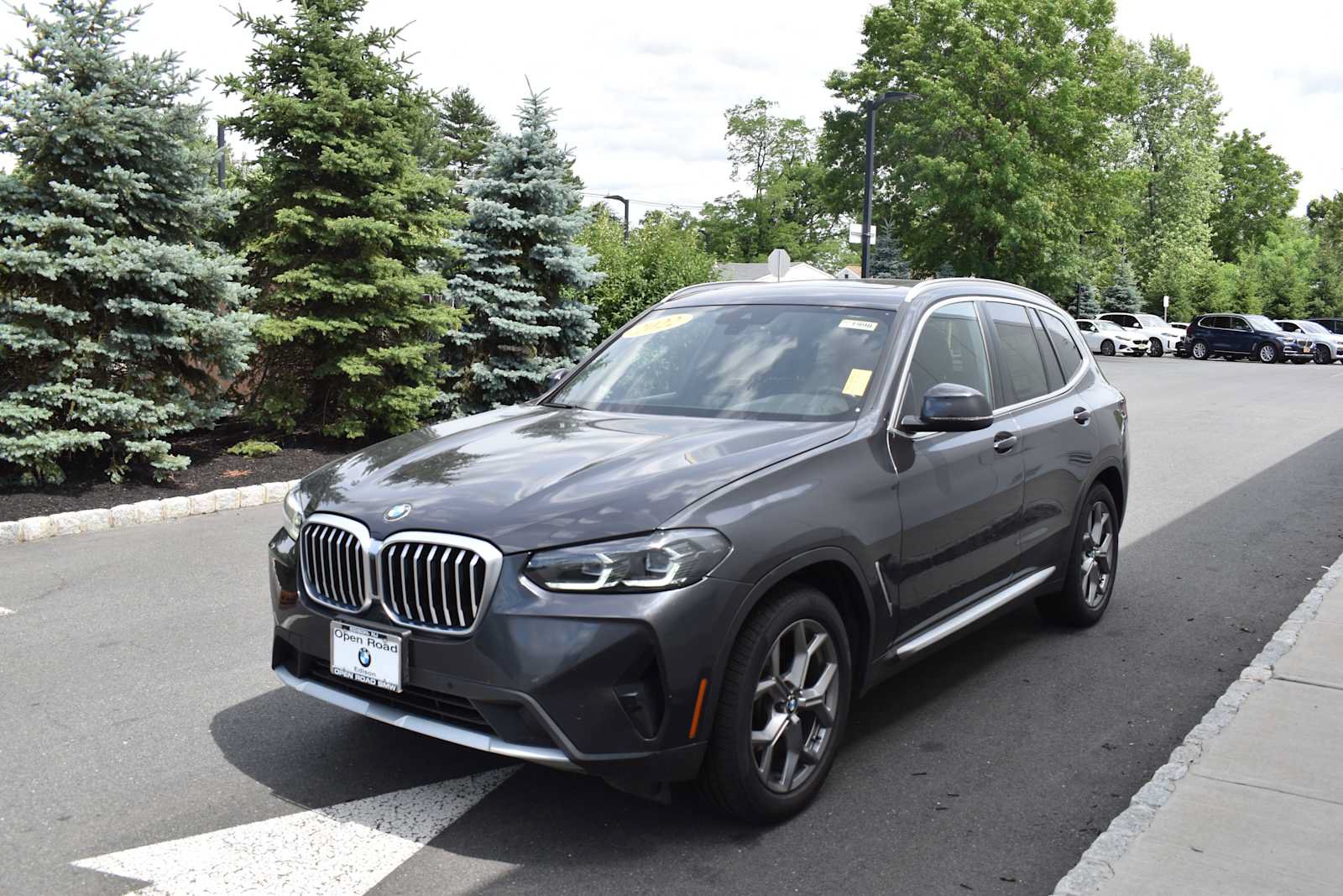 Certified 2022 BMW X3 xDrive30i AWD/4WD image 3