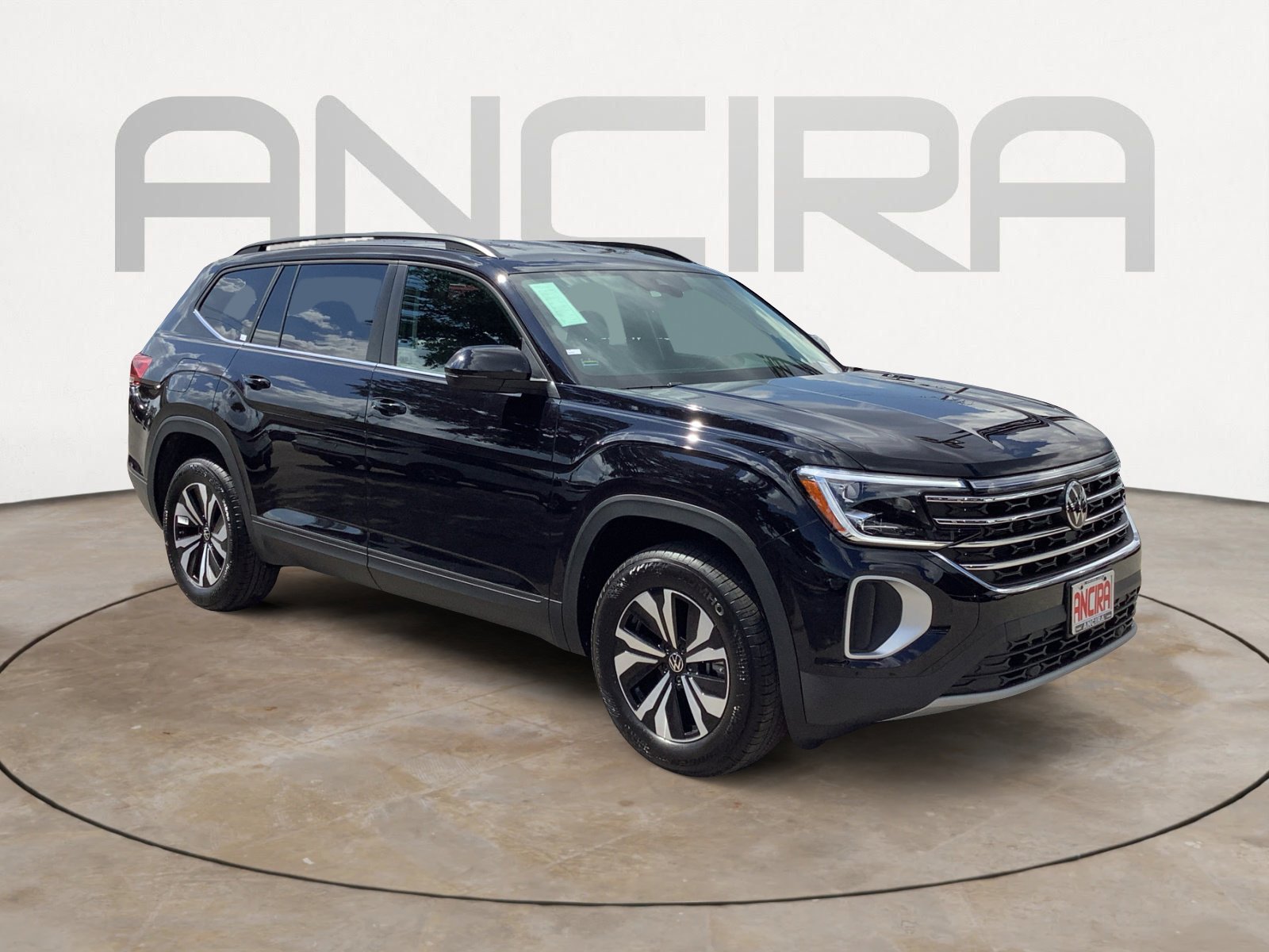 New 2026 Volkswagen Atlas SE FWD image 2