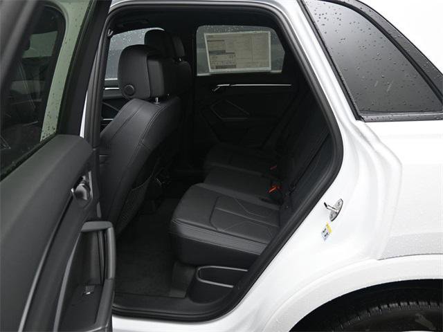 New 2025 Audi Q3 2.0T Premium image 11