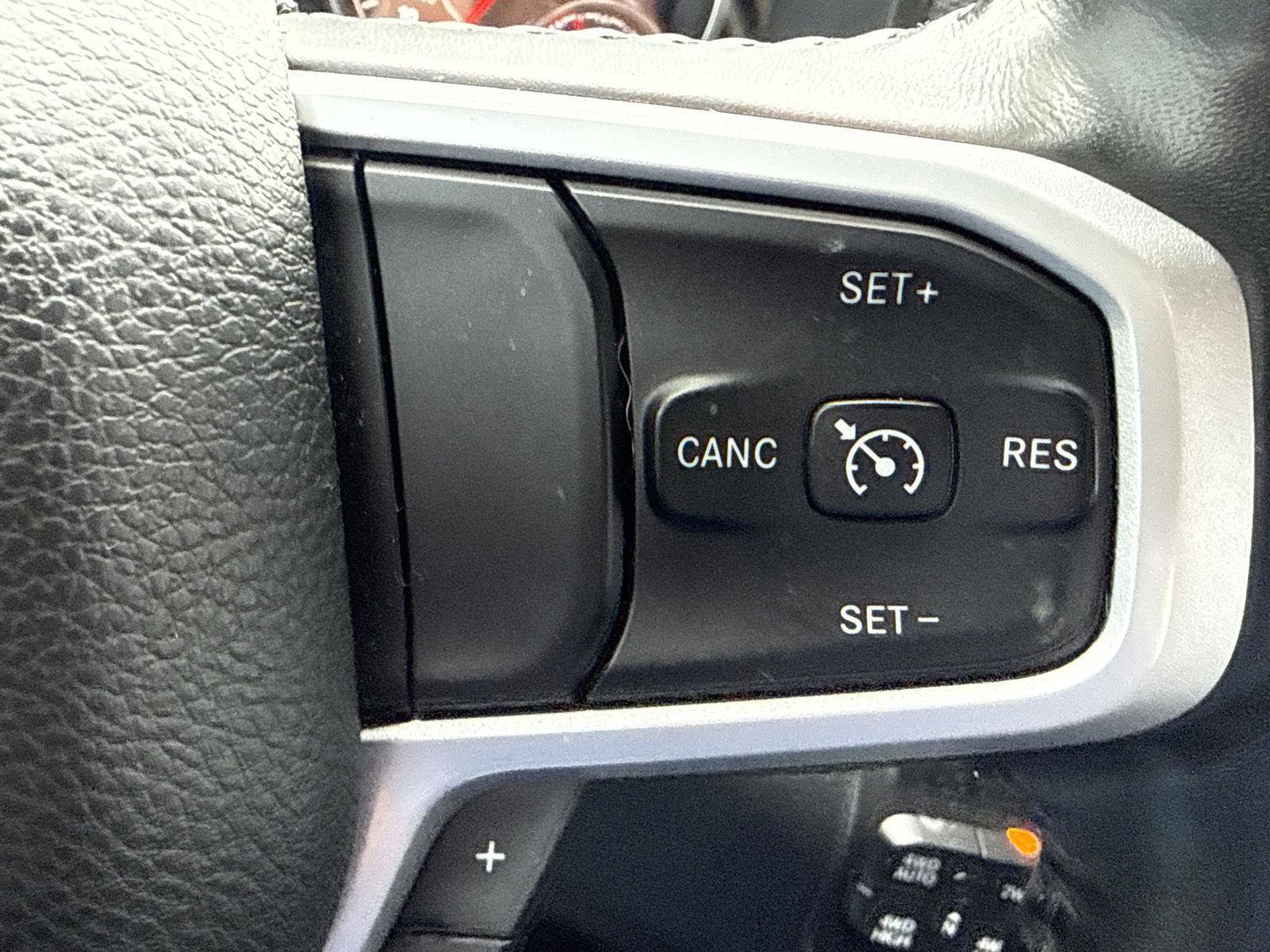 Used 2022 RAM 1500 Big Horn w/ Night Edition AWD/4WD image 21