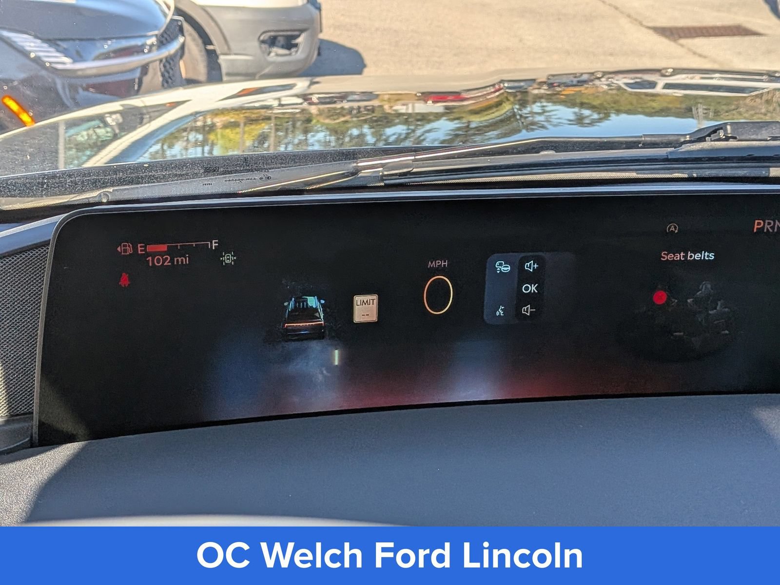 Certified 2025 Lincoln Navigator Reserve AWD/4WD image 32