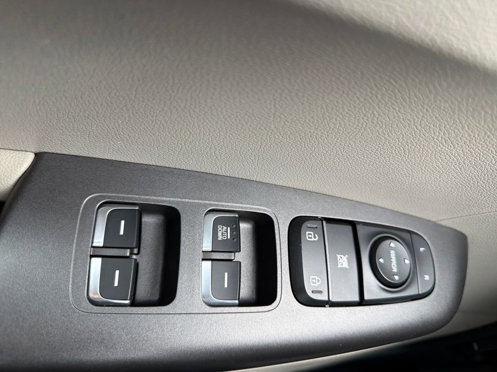 Used 2022 Kia Sportage LX image 44
