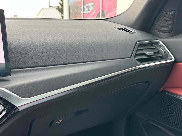 Certified 2024 BMW 330i xDrive Sedan image 28