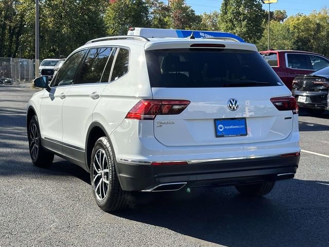 Used 2021 Volkswagen Tiguan SE w/ Panoramic Sunroof Package image 3