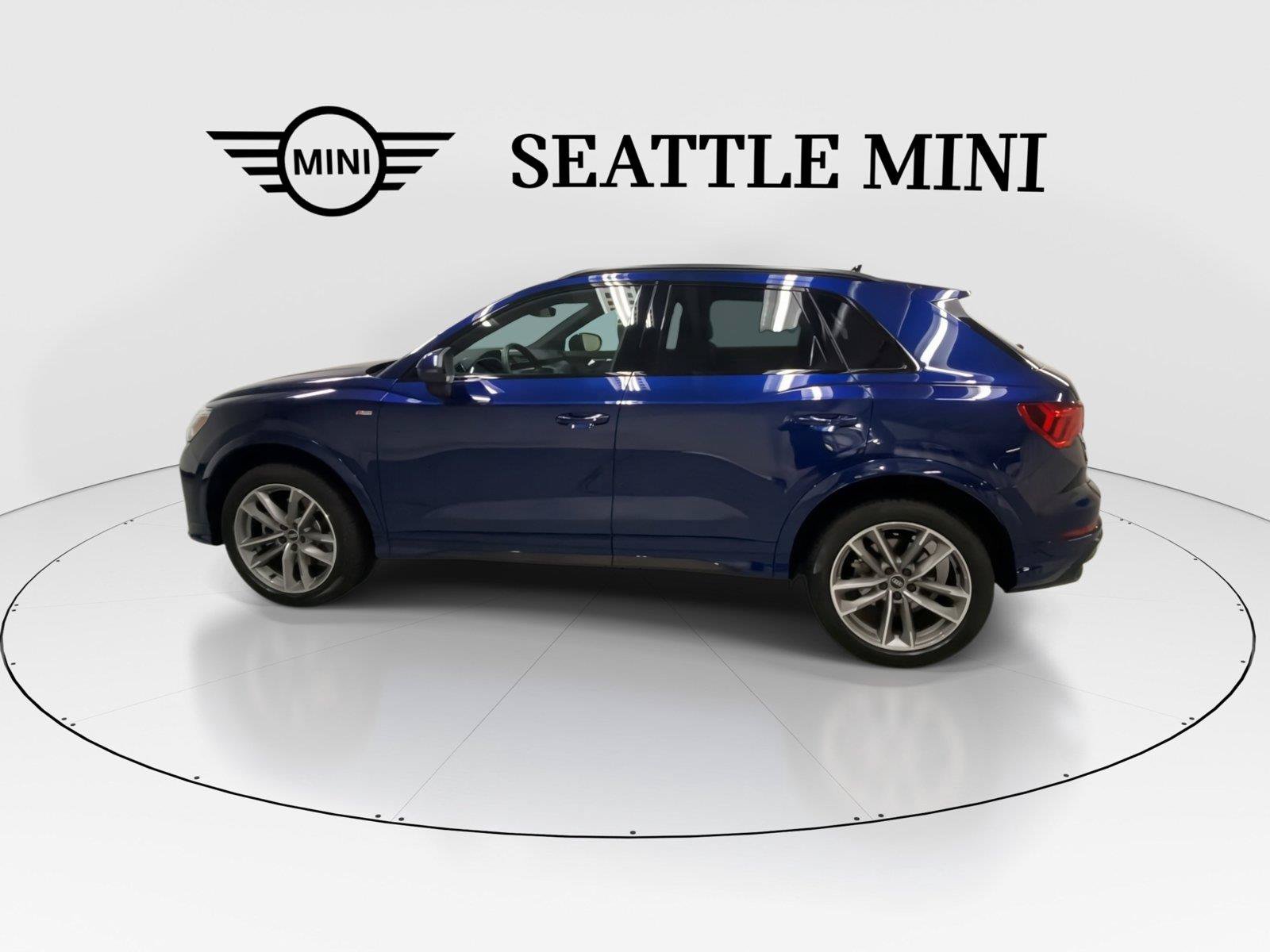 Used 2022 Audi Q3 2.0T Premium Plus AWD/4WD image 7