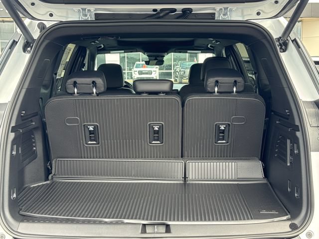 New 2026 GMC Acadia Denali w/ Super Cruise Package FWD image 13