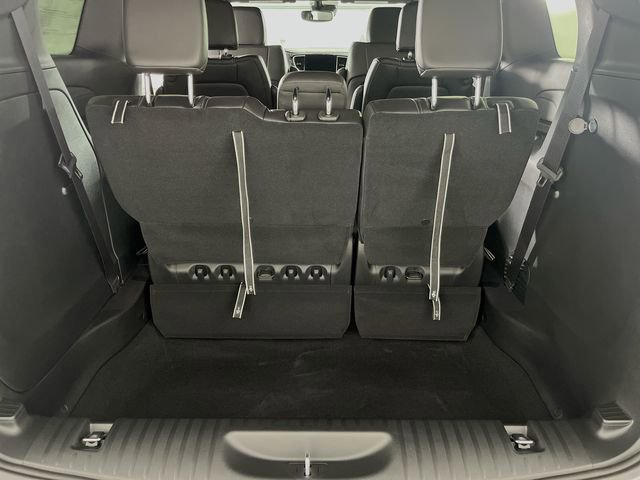 New 2026 Chrysler Pacifica Select image 25