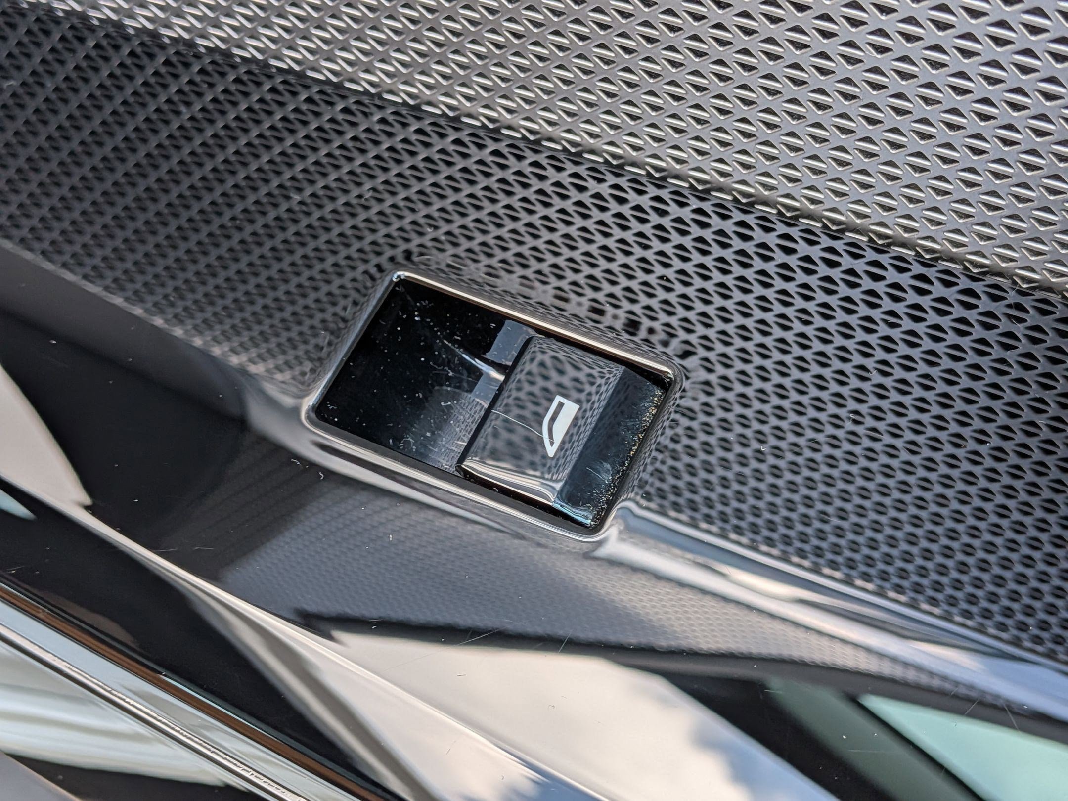 Certified 2023 BMW 740i RWD image 38