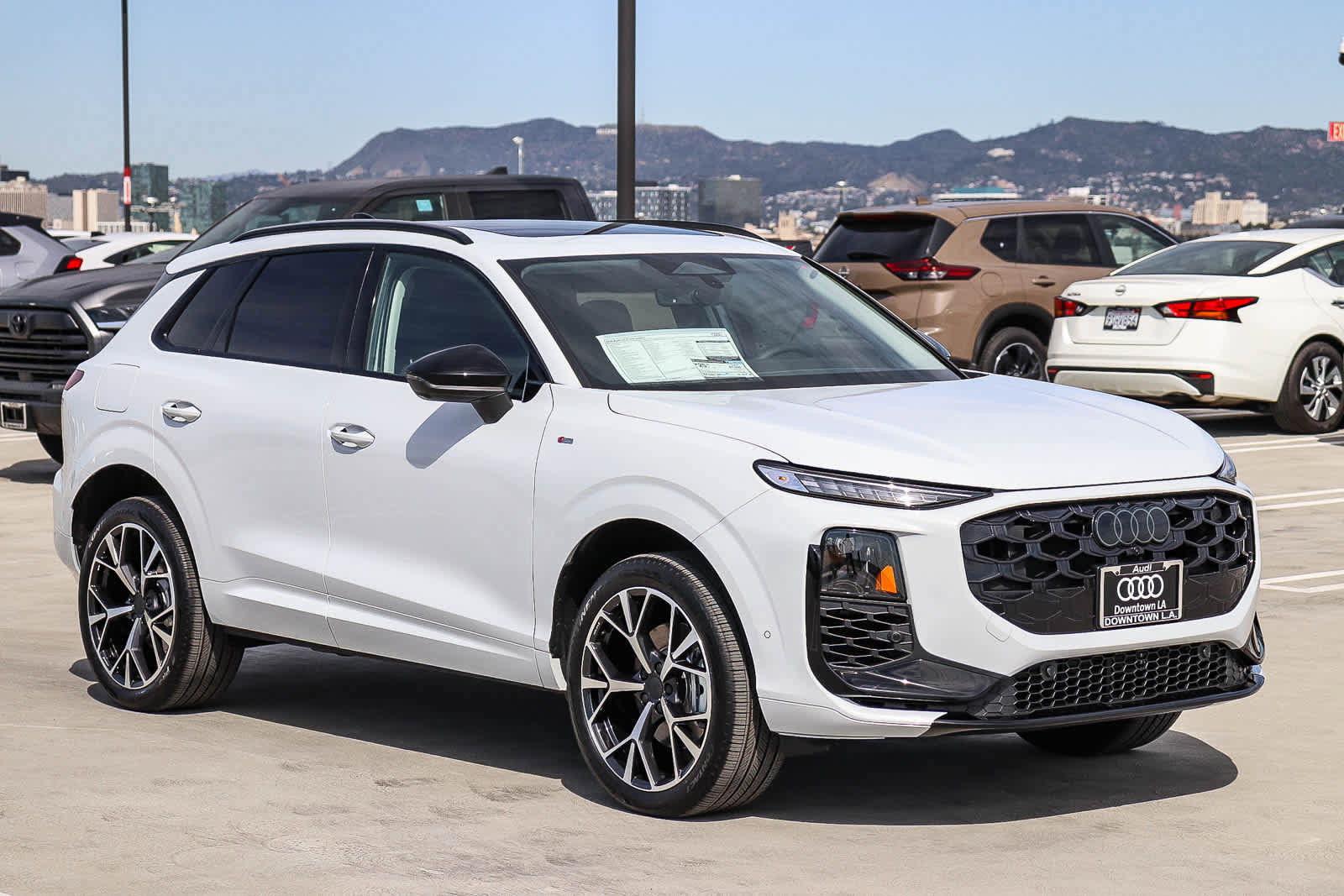 New 2026 Audi Q3 quattro 2.0T image 3