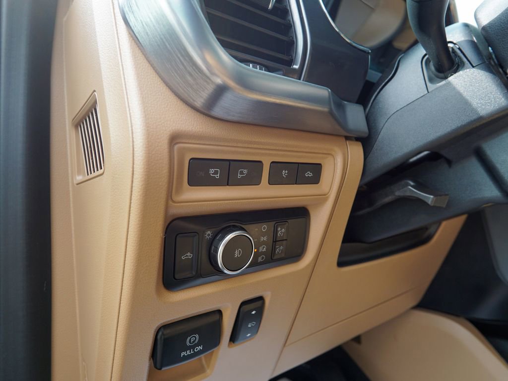Used 2021 Ford F150 Lariat image 22