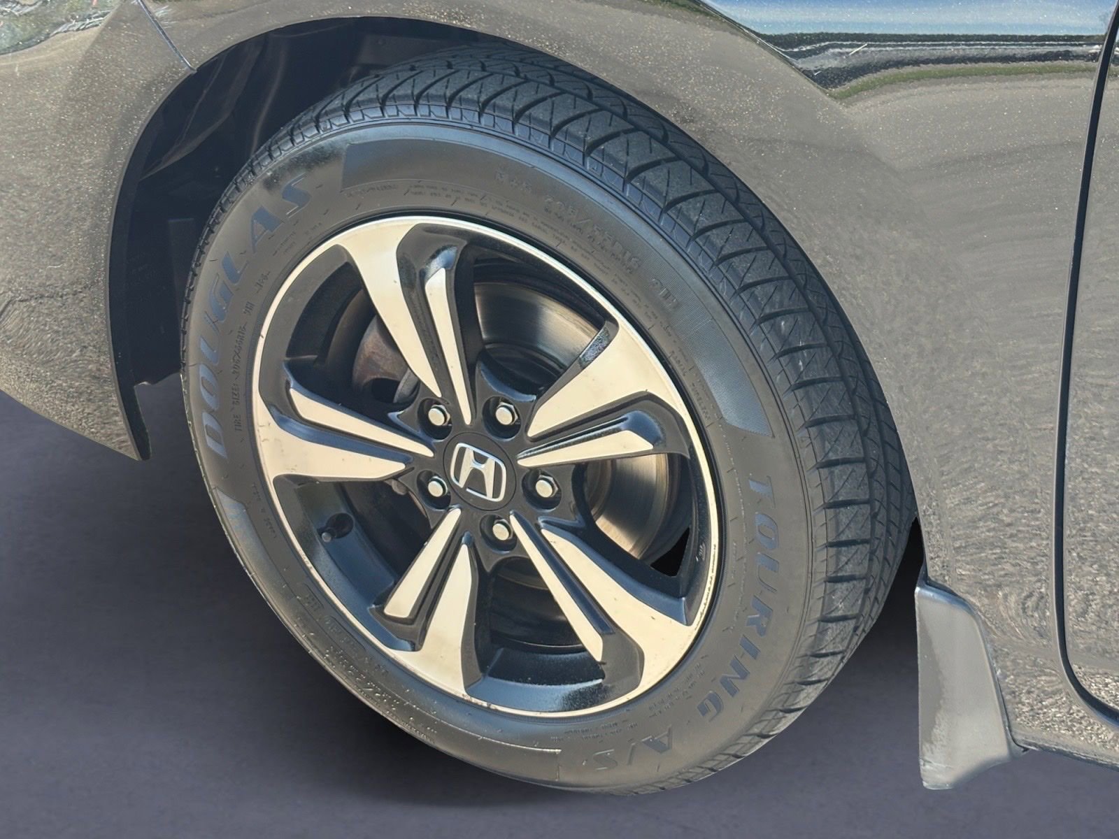 Used 2020 Honda Civic EX image 9