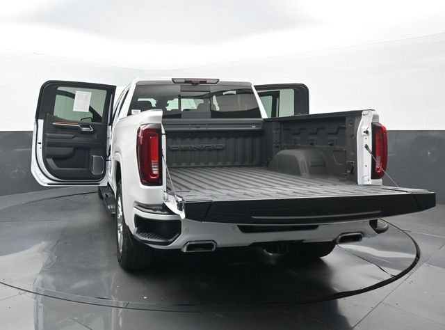 Used 2024 GMC Sierra 1500 Denali w/ Technology Package AWD/4WD image 36