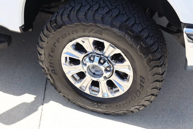 Used 2019 Ford F250 XLT w/ XLT Premium Package AWD/4WD image 8
