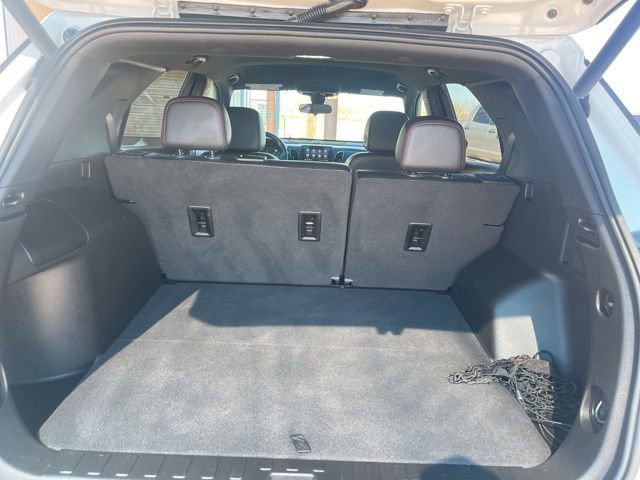 Used 2022 Chevrolet Equinox RS w/ RS Leather Package image 8