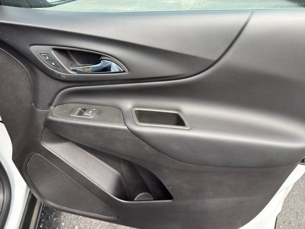 Used 2024 Chevrolet Equinox LT AWD/4WD image 32