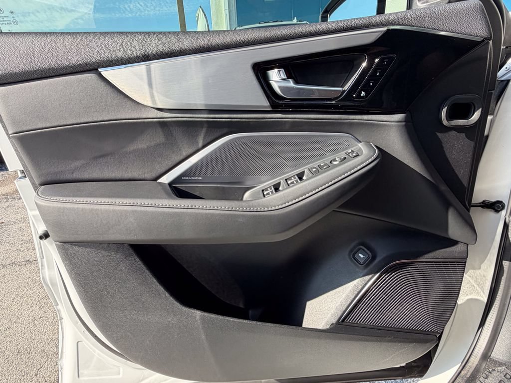 New 2026 Acura MDX w/ Technology Package FWD image 20