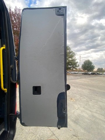 Used 2019 Mercedes-Benz Sprinter 170 image 12