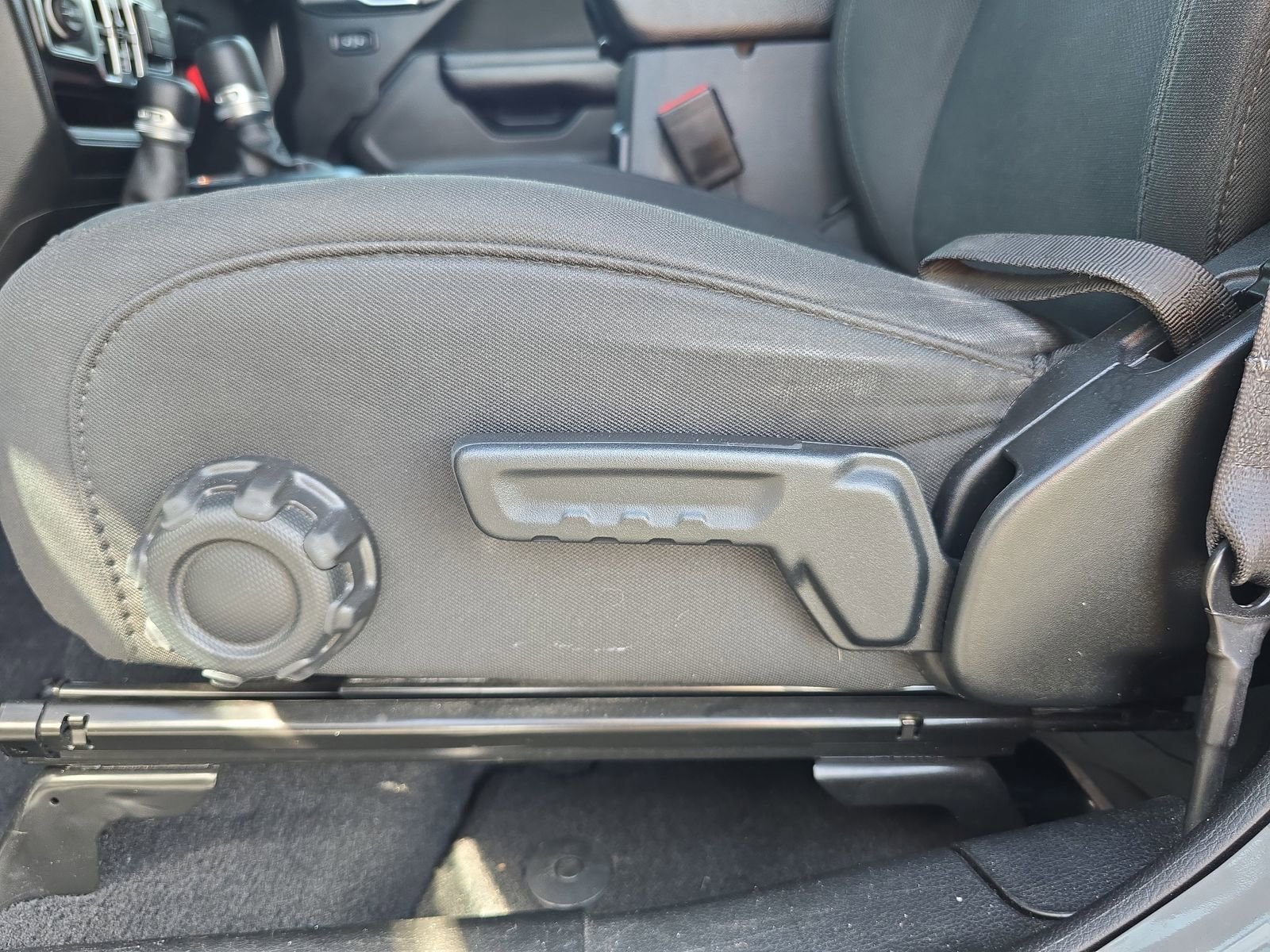 Used 2021 Jeep Wrangler Unlimited Sport image 15