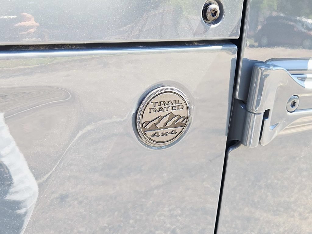 New 2026 Jeep Gladiator Sport AWD/4WD image 12