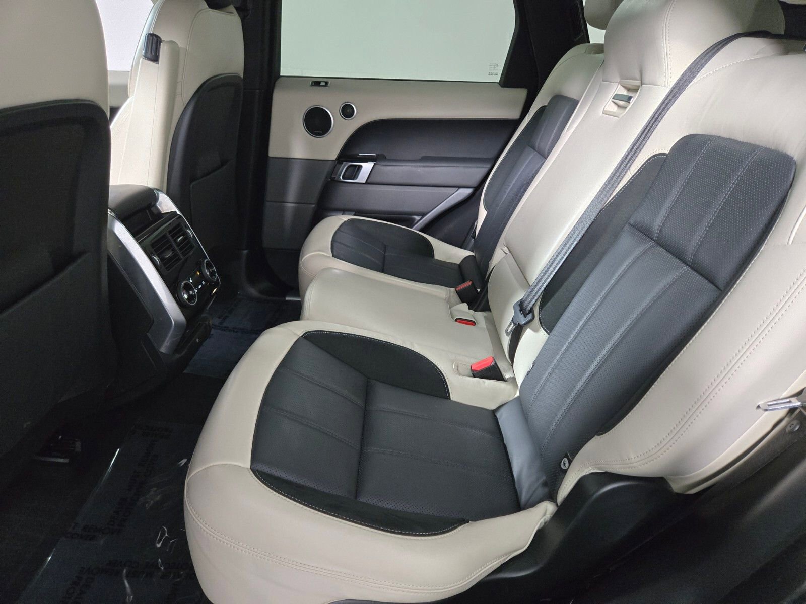 Used 2022 Land Rover Range Rover Sport HST AWD/4WD image 5