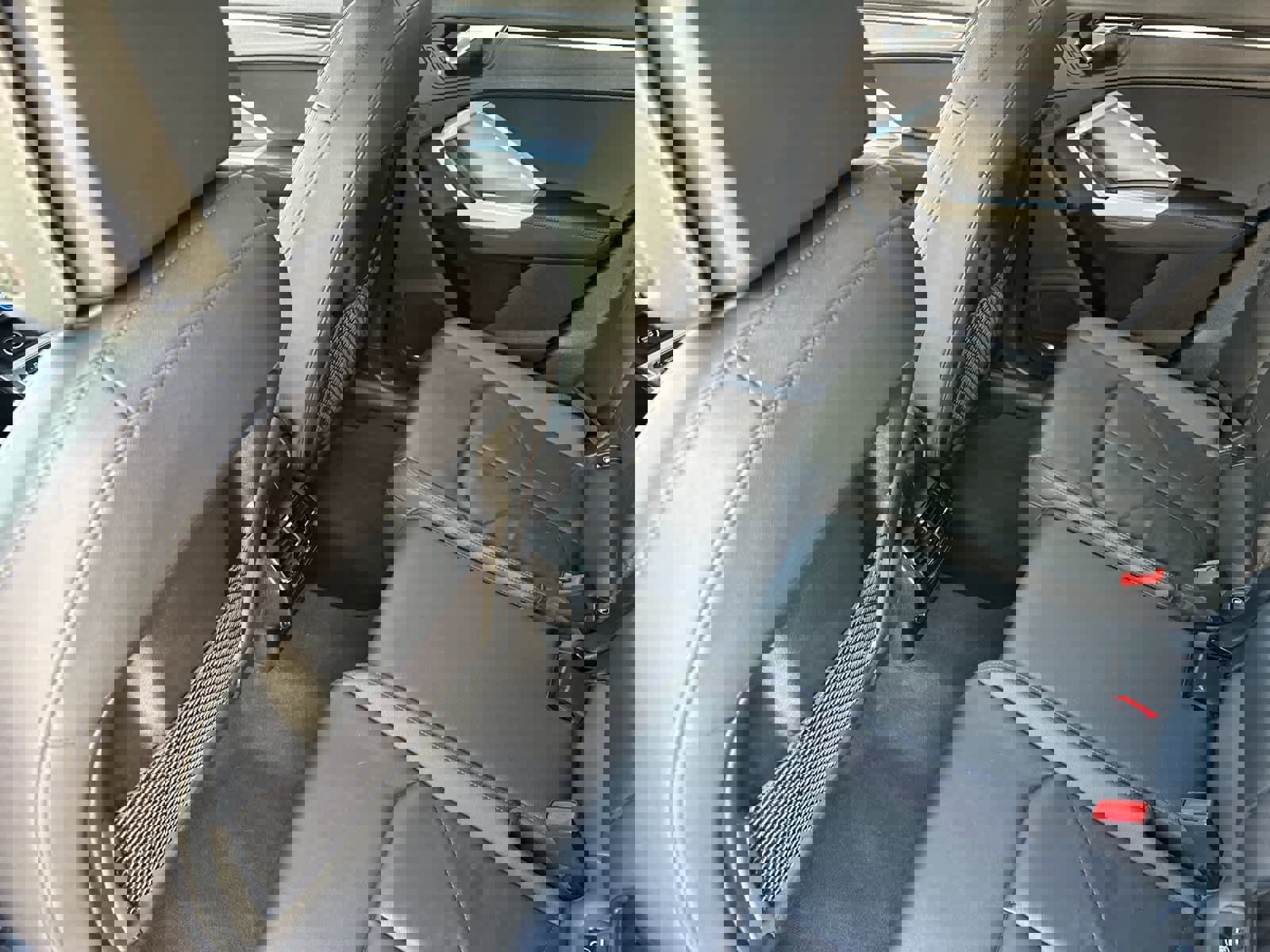 Used 2023 Audi Q3 2.0T Premium w/ Convenience Package AWD/4WD image 4