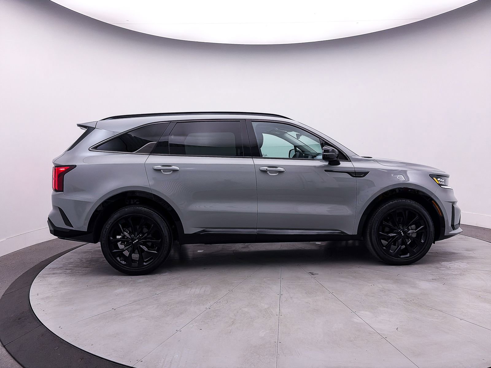 Used 2023 Kia Sorento SX image 45