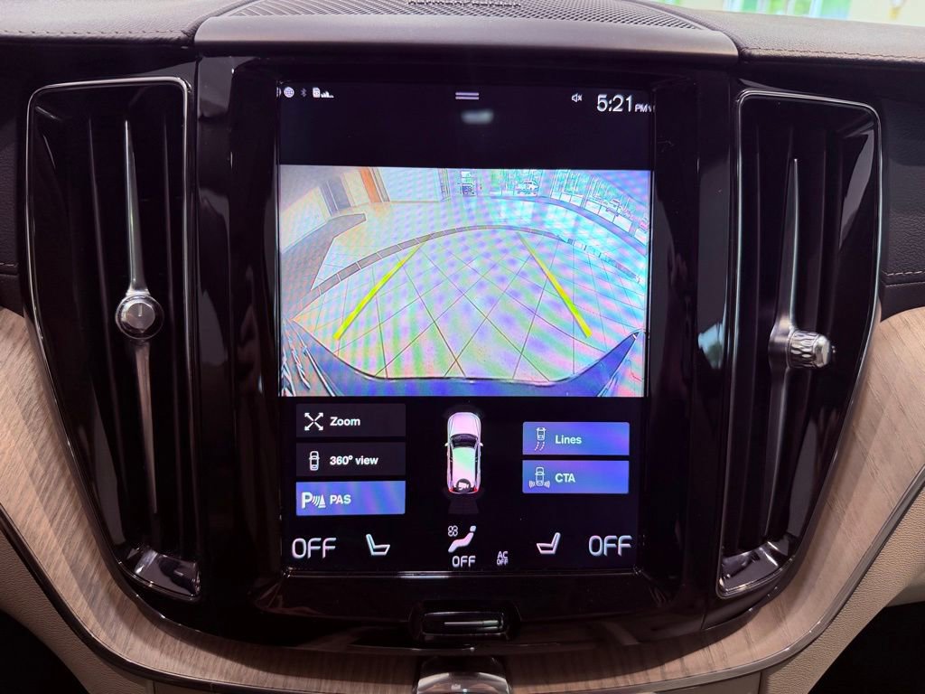 Used 2020 Volvo XC60 T6 Inscription AWD/4WD image 27